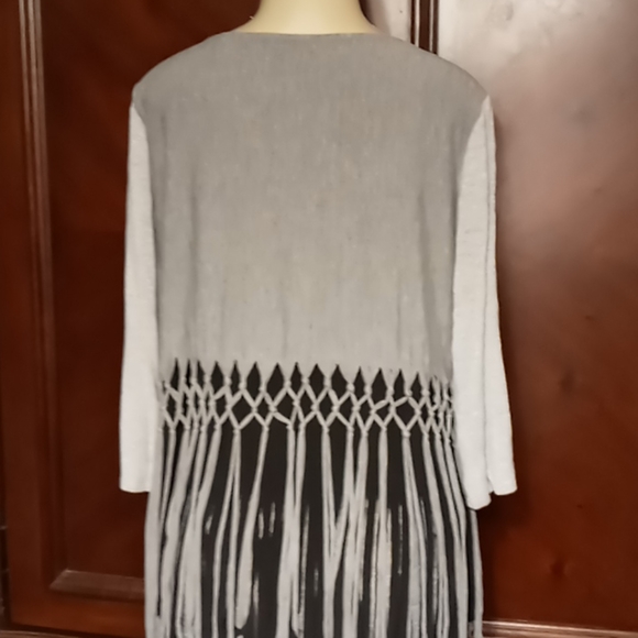 Fringed Tunic - Picture 4 of 7